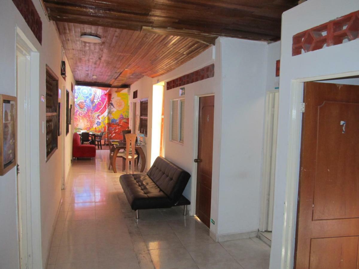 Backpackers And Travellers Hostel Neiva  Exterior photo